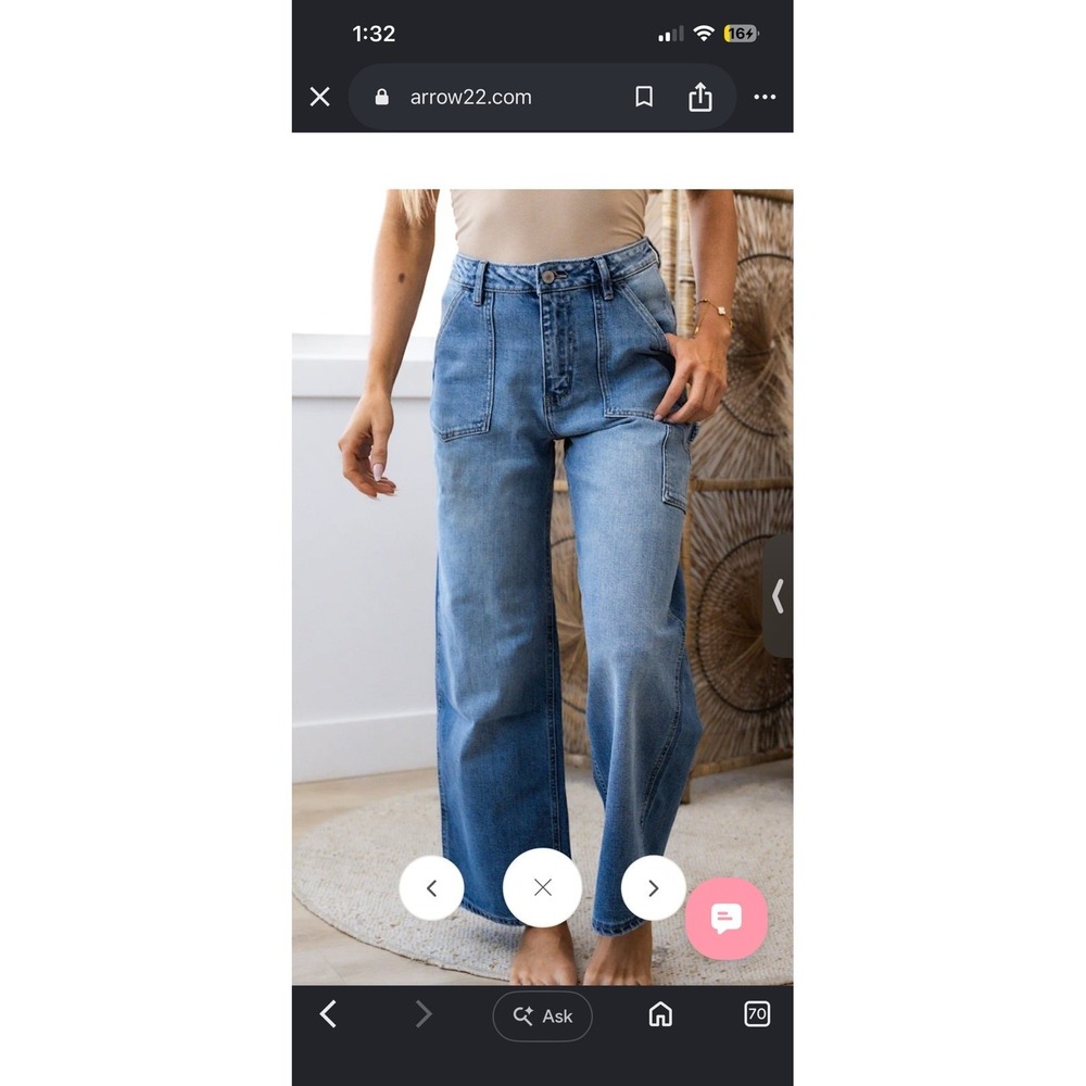 KANCAN JENNA WIDE LEG CARGO JEANS in size 11/29